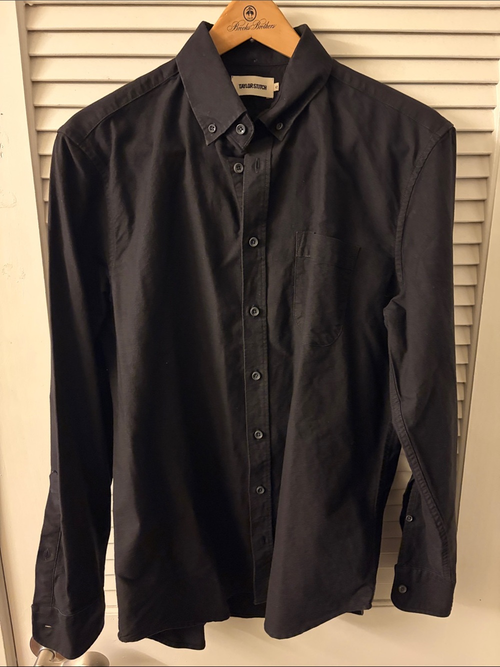 Taylor Stitch Black Long-Sleeve Button-Down Shirt